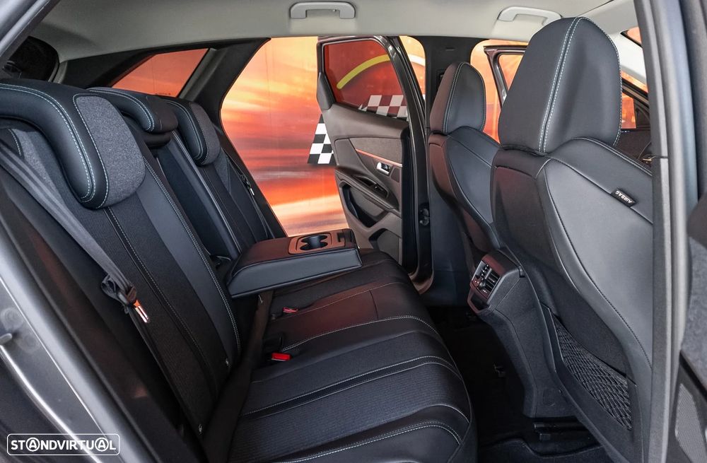 Peugeot 3008 1.6 Hybrid Allure e-EAT8 - 26