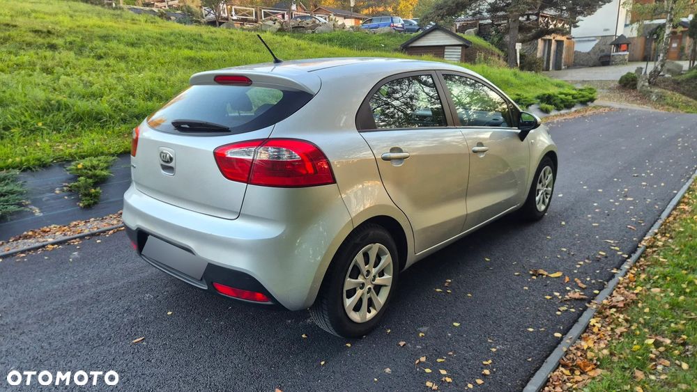 Kia Rio 2014 photo 4