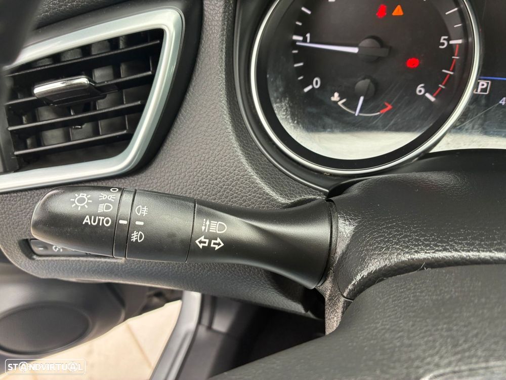 Nissan Qashqai 1.5 dCi N-Connecta DCT - 20