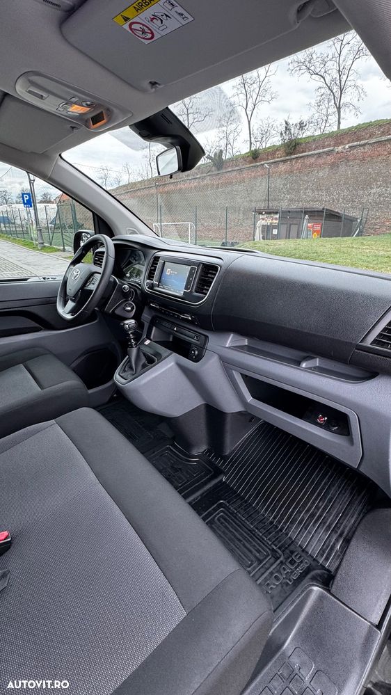 Toyota Proace 2,0-l-D-4D L2 (9-Si.) Verso Comfort - 7