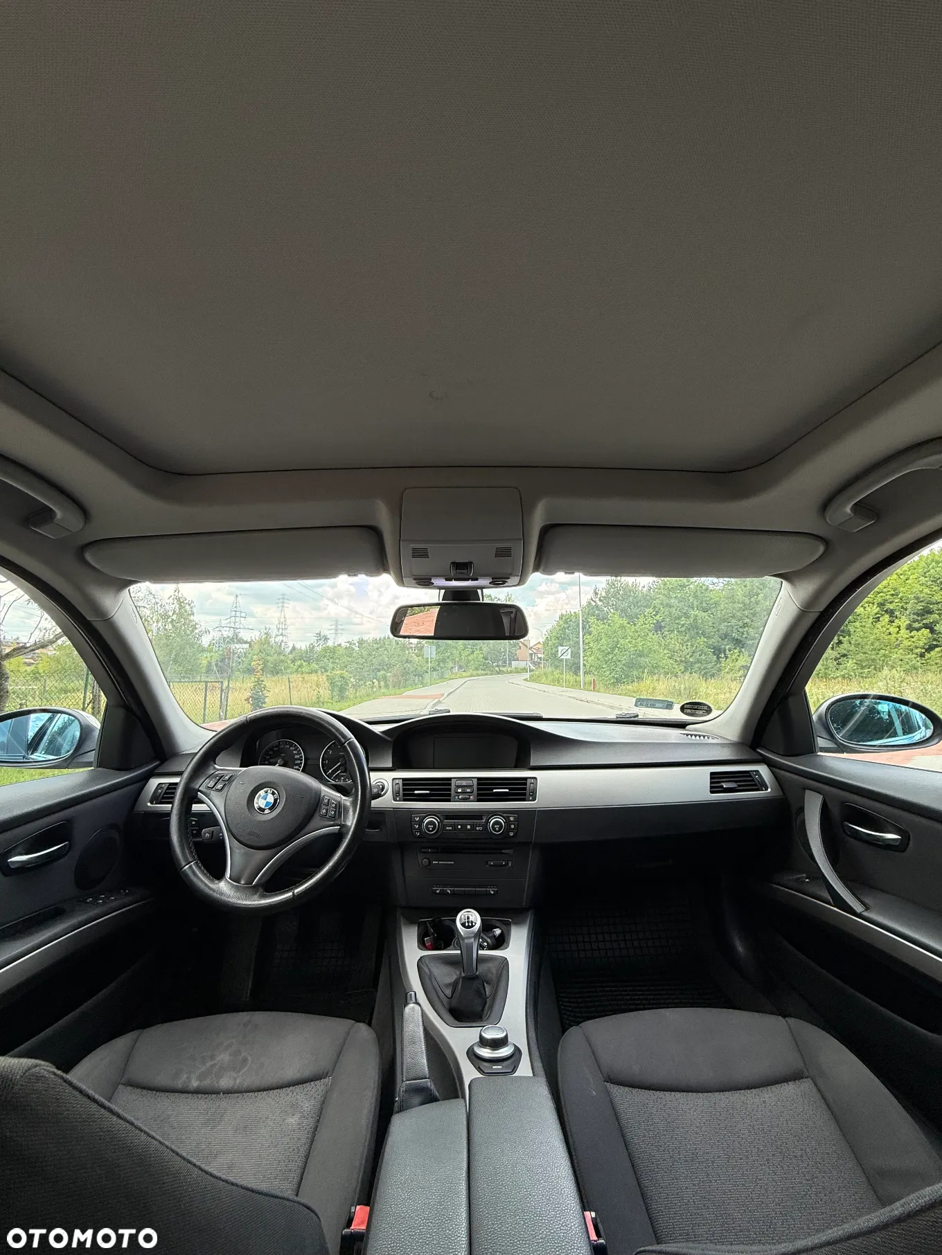 BMW Seria 3 320i - 9