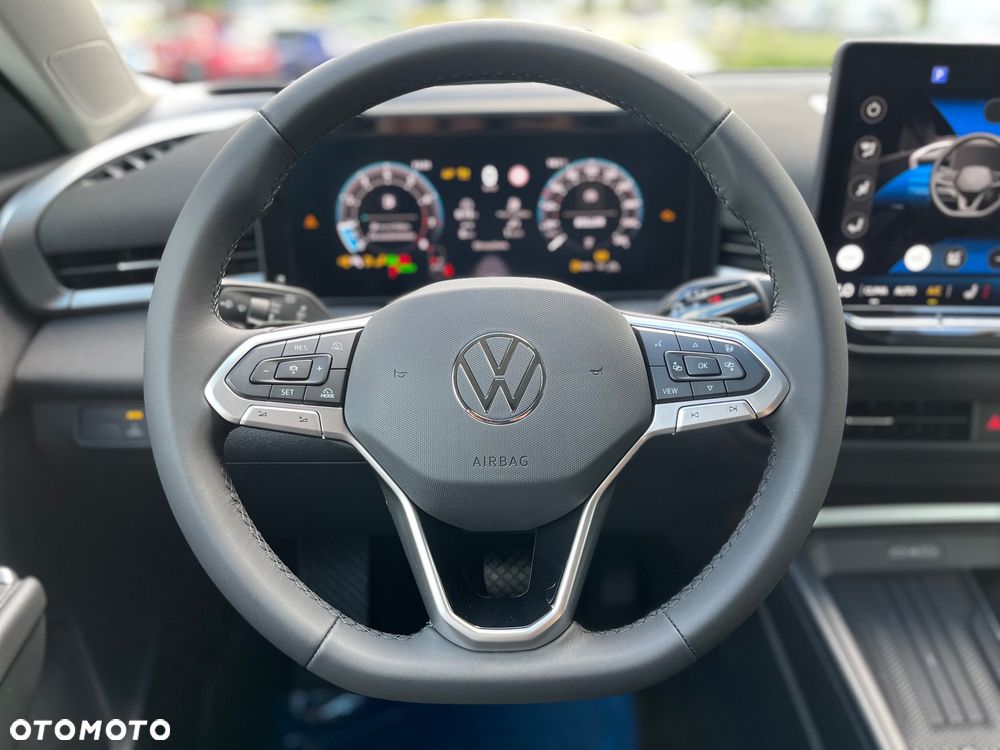 Volkswagen T-Roc 1.5 eTSI OPF DSG Life - 15