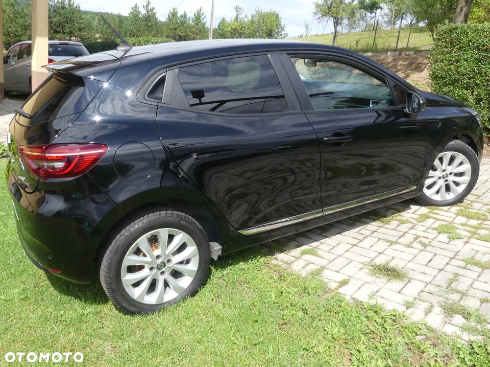 Renault Clio - 18