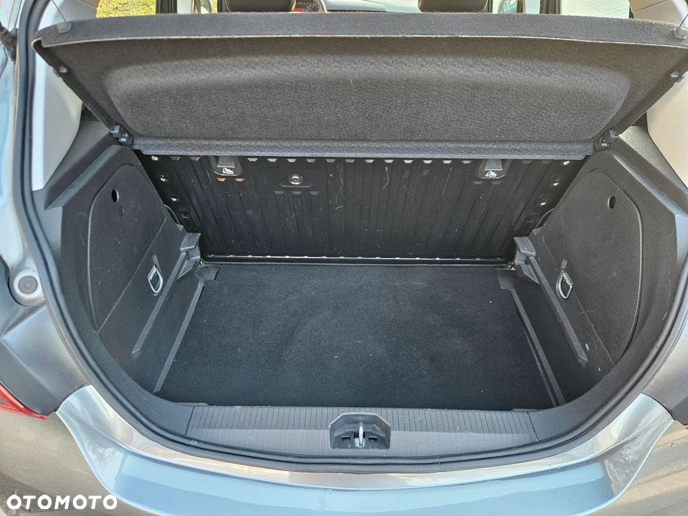 Opel Corsa 1.4 Enjoy - 12