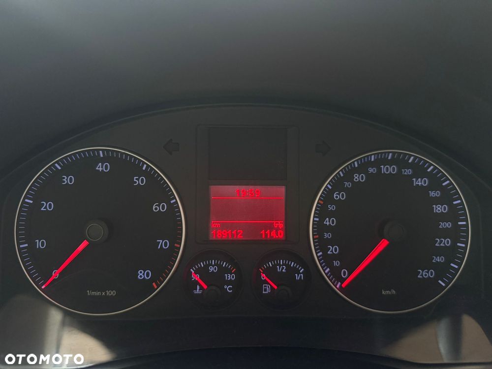 Volkswagen Golf 1.6 FSI Goal - 9