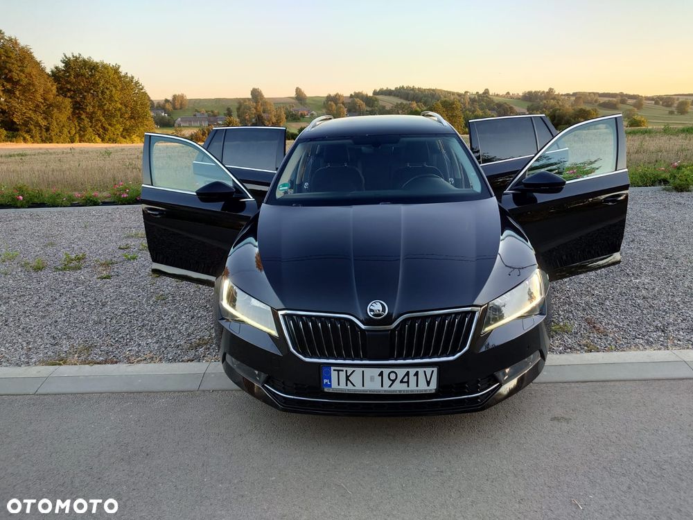 Skoda Superb 2.0 TDI Ambition - 23