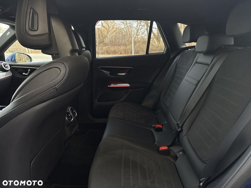 Mercedes-Benz GLC 200 d mHEV 4-Matic AMG Line - 18