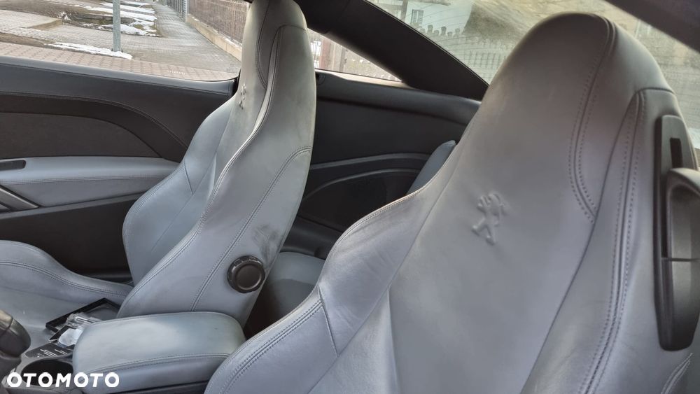 Peugeot RCZ 2.0 HDi FAP 165 - 23