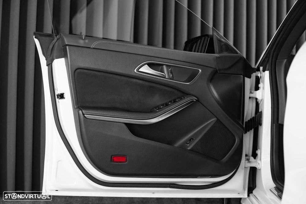 Mercedes-Benz CLA 200 d AMG Line Aut. - 39