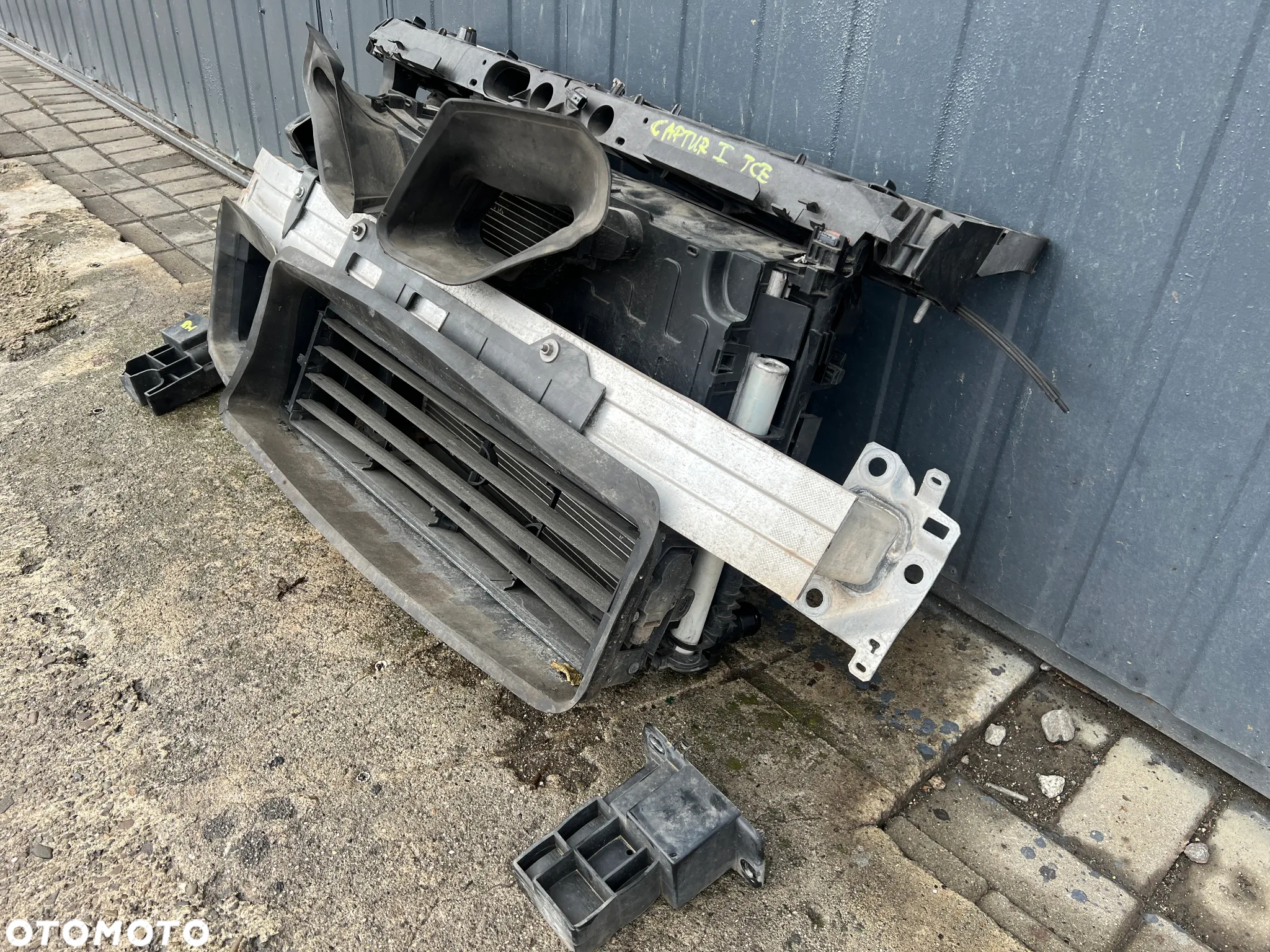 RENAULT CAPTUR I Pas przedni, belka zderzaka, chłodnice, wentylator 1.2 TCE AUTOMAT DEMONTAŻ - 2