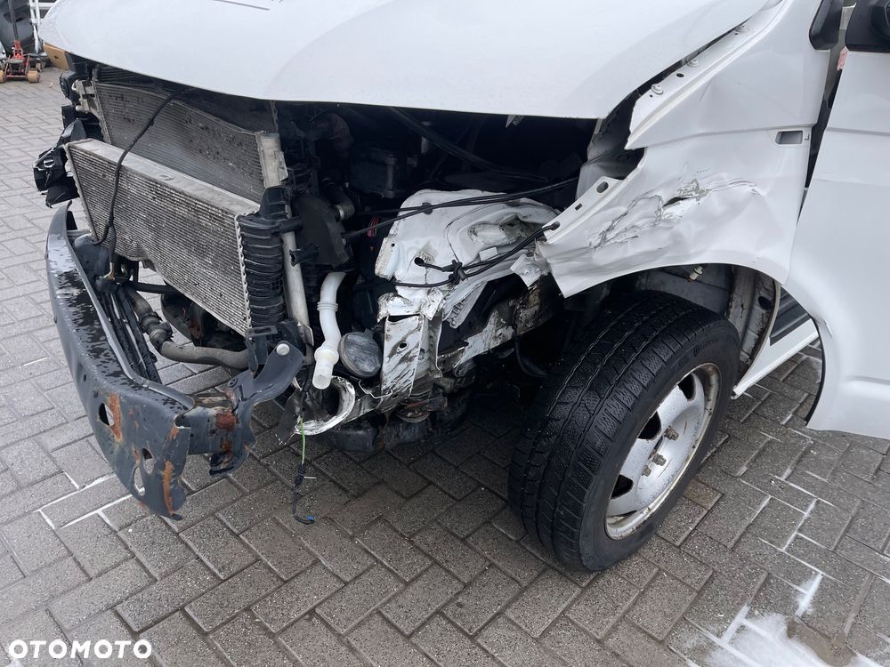 Volkswagen Transporter - 14