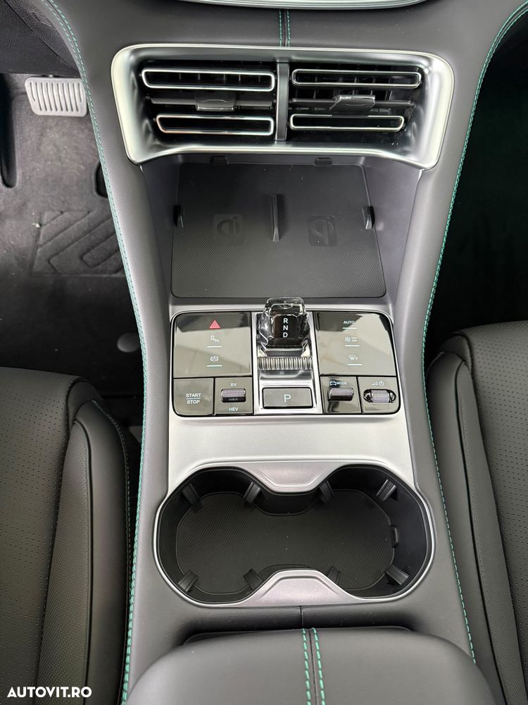 Byd Seal U DM-i PHEV Boost - 11