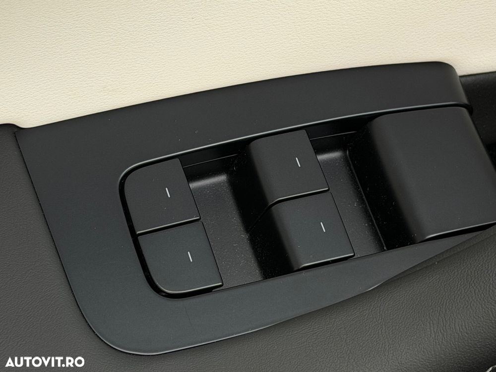 Tesla Model 3 Langstreckenbatterie Allradantrieb Dual Motor - 21