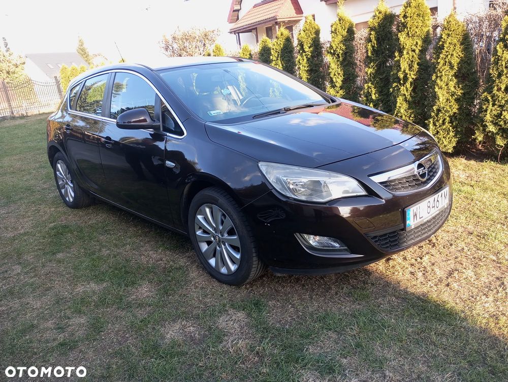 Opel Astra 1.4 T Cosmo - 2
