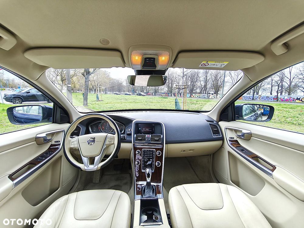 Volvo XC 60 D4 Drive-E Momentum - 7