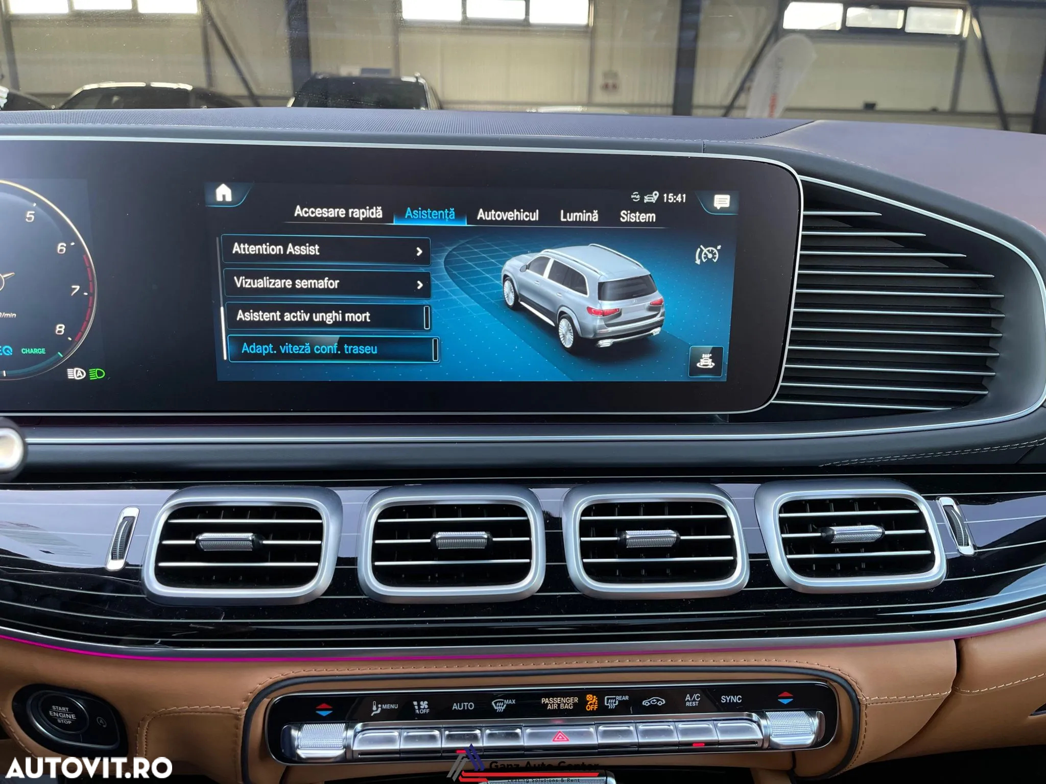 Mercedes-Benz GLS Maybach 600 4Matic 9G-TRONIC - 24