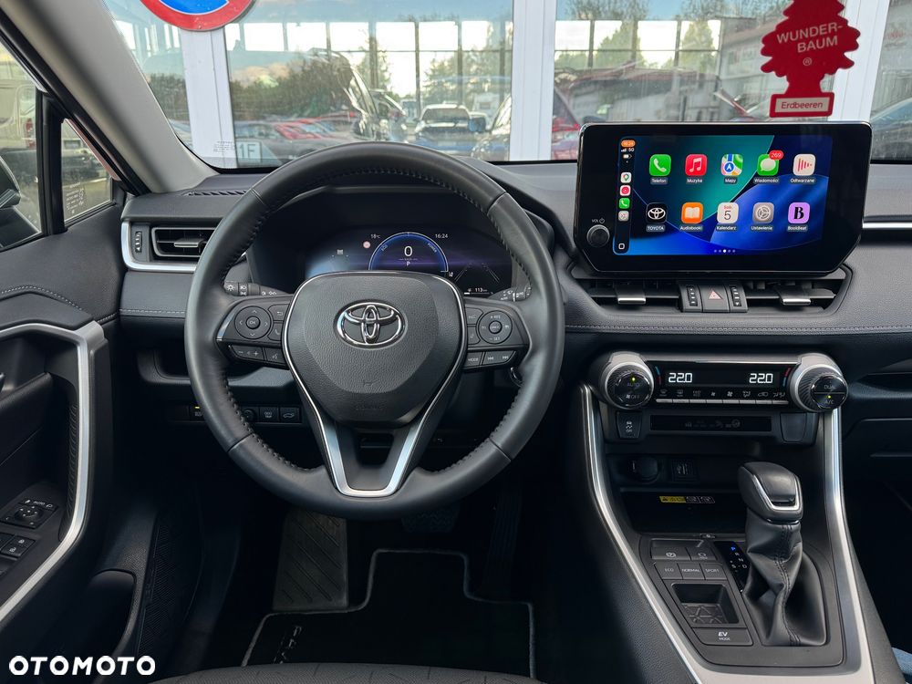 Toyota RAV4 - 16