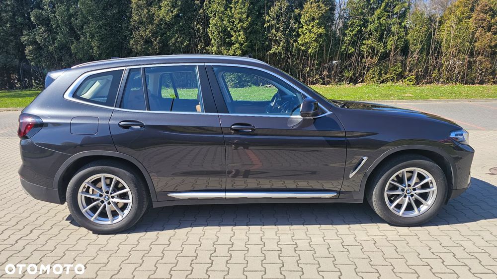 BMW X3 xDrive20d xLine - 11