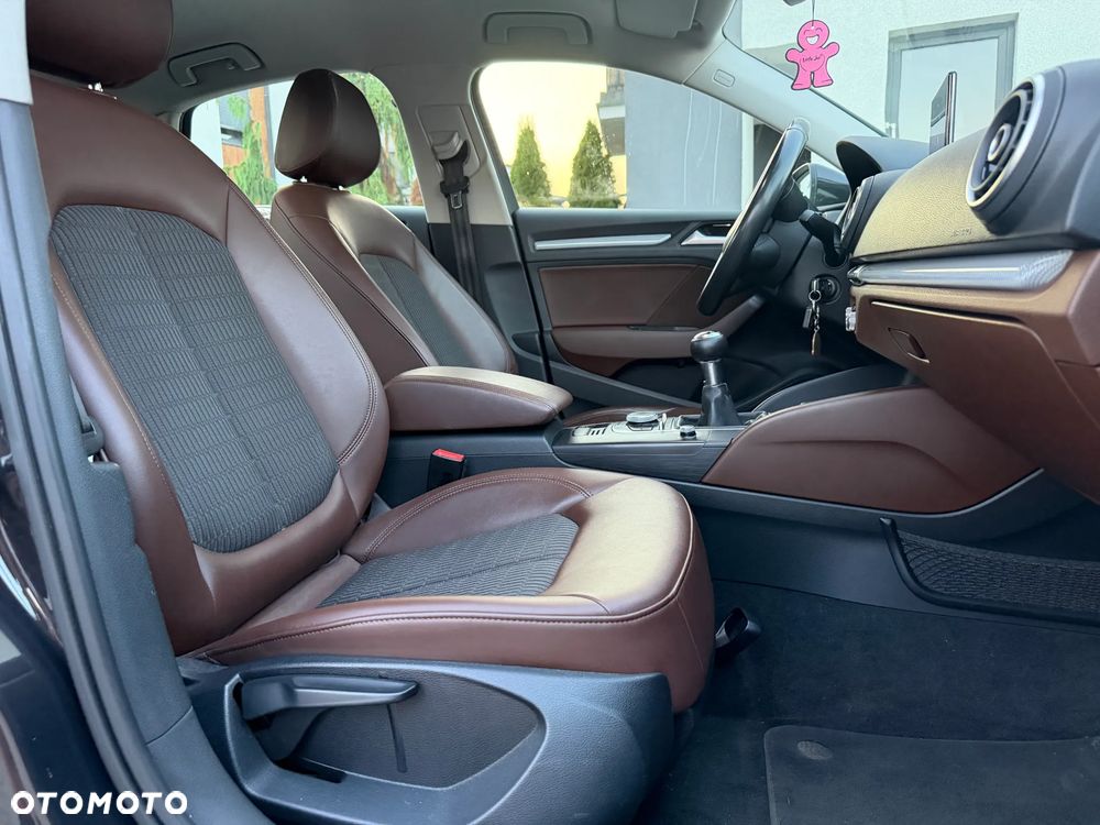 Audi A3 Limousine 2.0 TDI Ambiente - 31