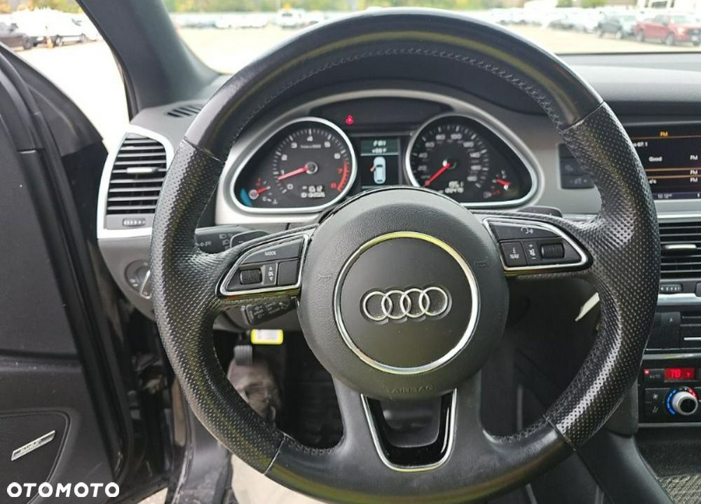 Audi Q7 3.0 TFSI Quattro Tiptronic - 8