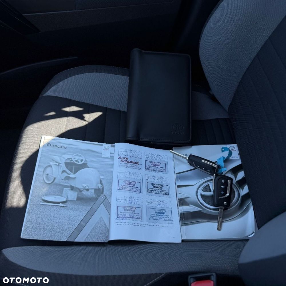 Toyota Auris - 35