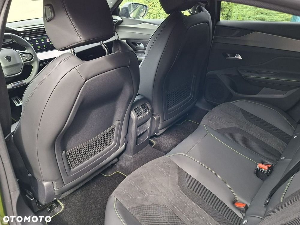 Peugeot 408 HYBRID 145 e-DSC6 GT - 40