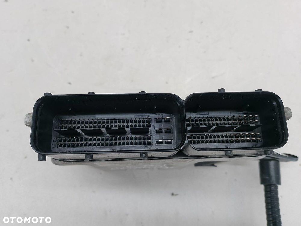 KOMPUTER, STEROWNIK SKODA OCTAVIA II 2.0 FSI KOMBI 06F906056ER - 2