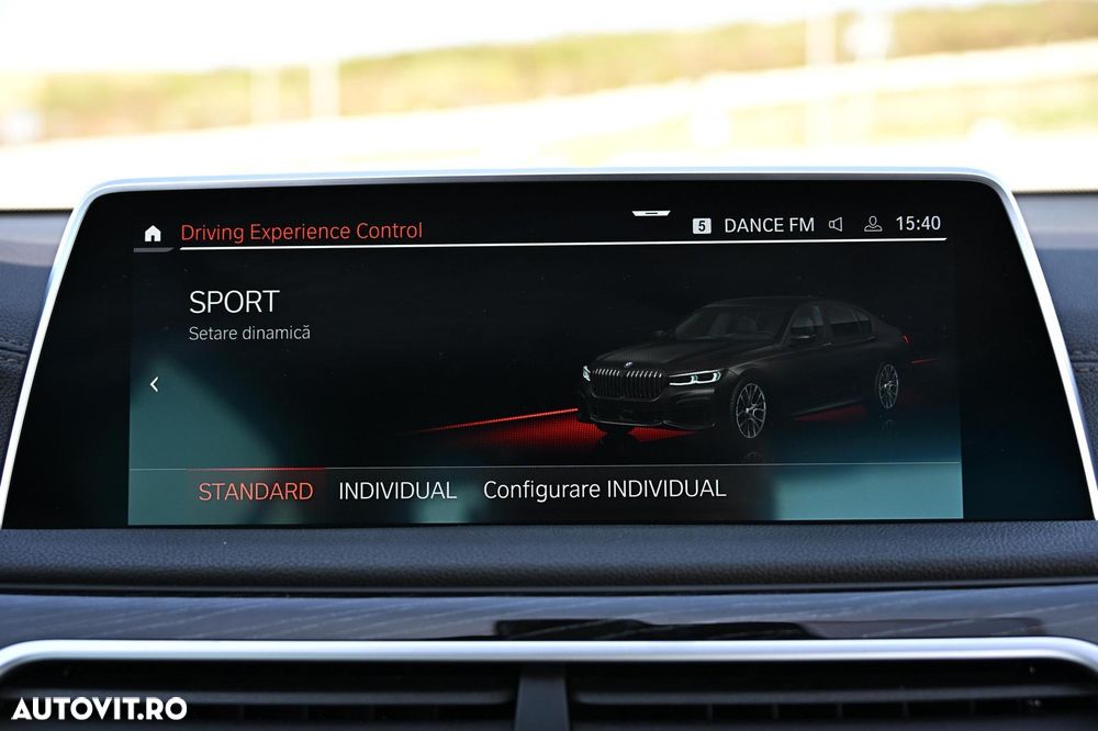 BMW Seria 7 - 28