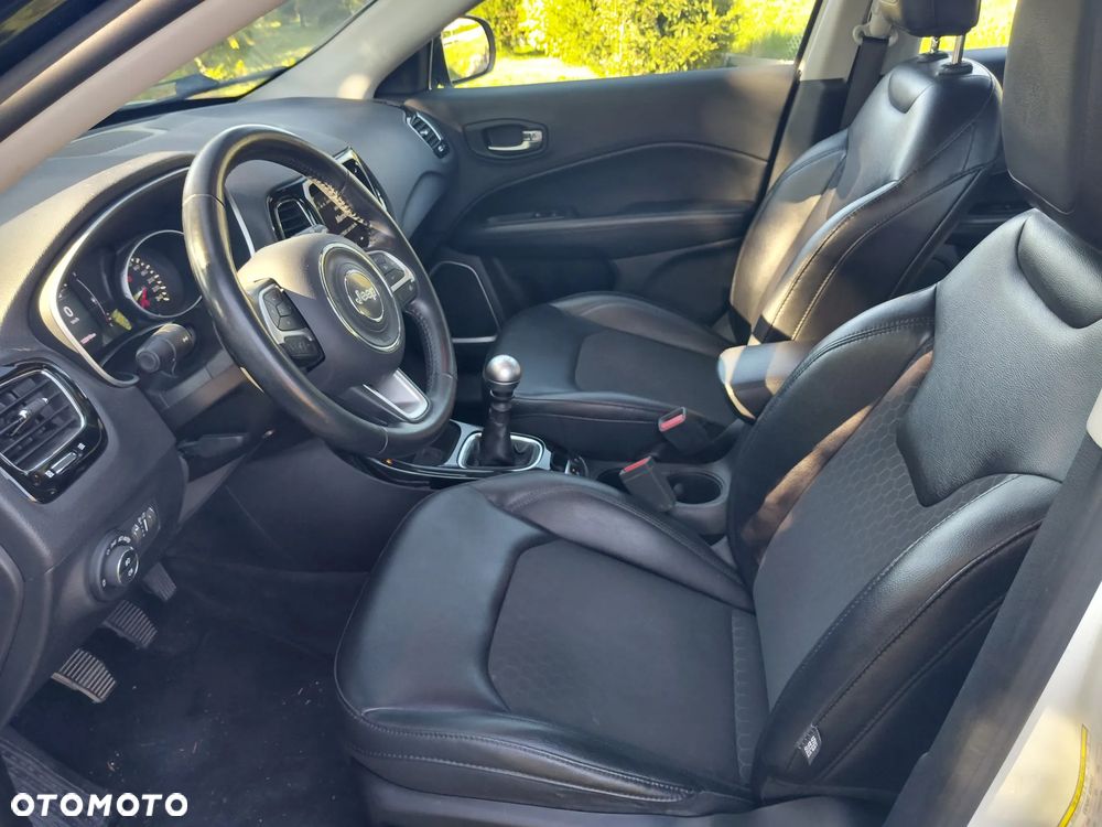 Jeep Compass - 7