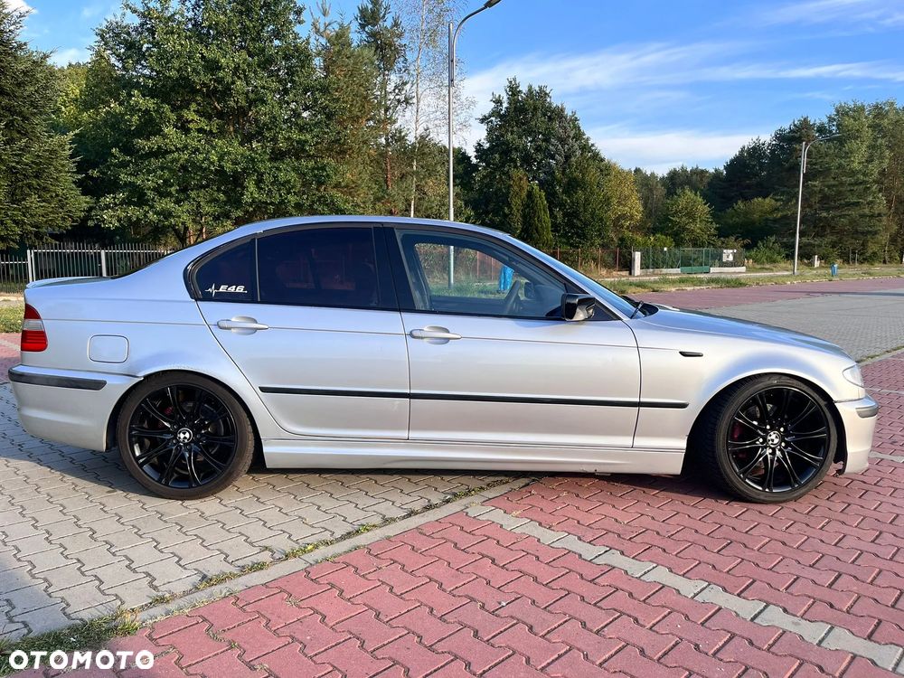 BMW Seria 3 320i - 8