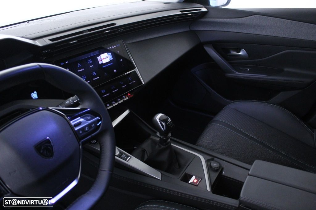 Peugeot 308 1.2 PureTech Allure - 33