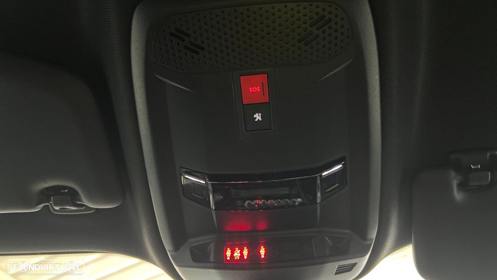 Peugeot 2008 1.2 PureTech GT Line EAT8 - 21