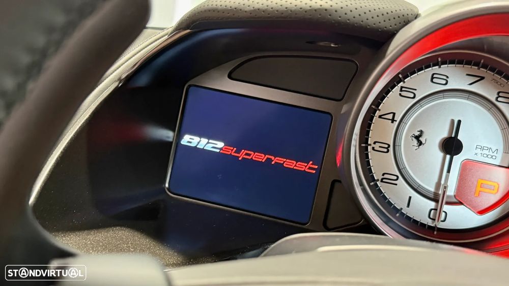 Ferrari 812 Superfast 6.5 V12 - 27