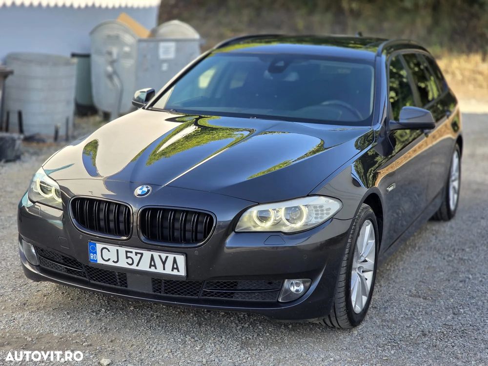 BMW Seria 5 525d xDrive - 6