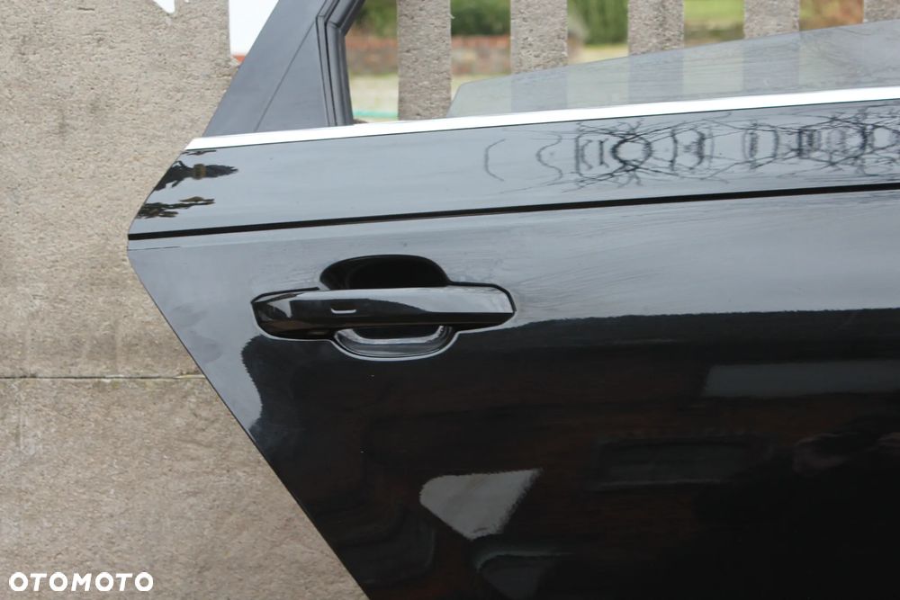DRZWI TYLNE PRAWE AUDI A4 B9 AVANT LY9T 2017 - 3