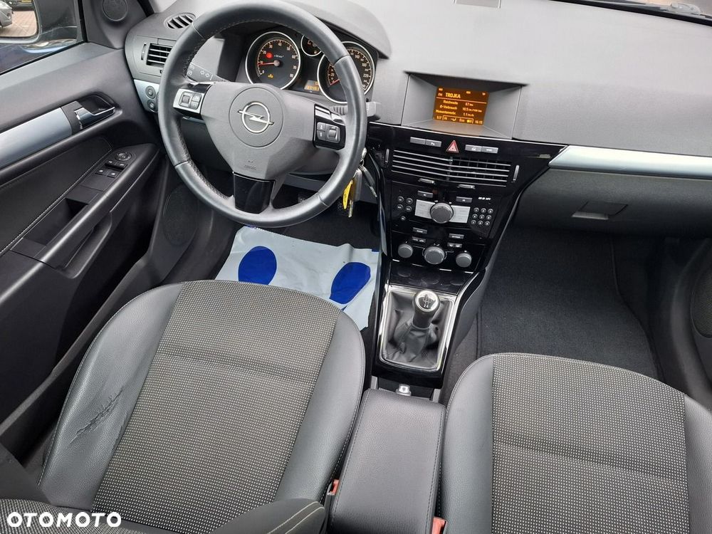 Opel Astra 1.8 Innovation - 12