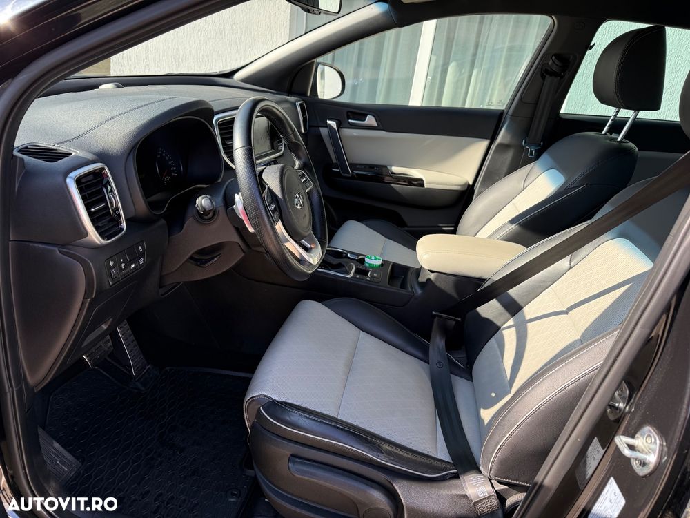 Kia Sportage 1.6 T-GDI 7DCT 4x2 GT Line - 8