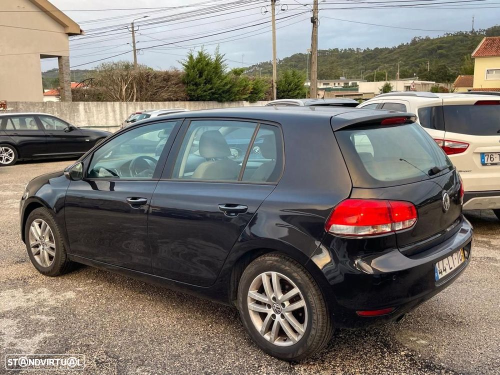 VW Golf 1.6 TDi Confortline - 5