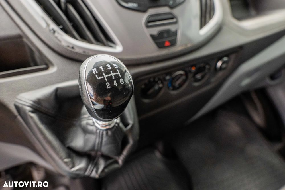 Ford Transit Van Jumbo 15.1MC - 16