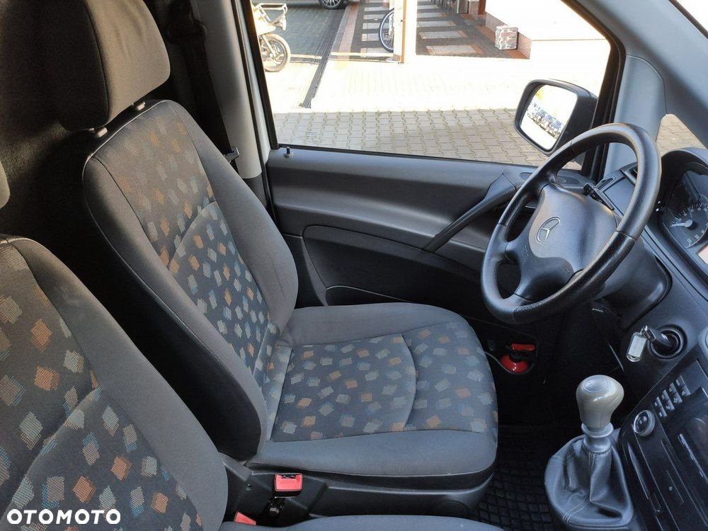 Mercedes-Benz Vito - 21