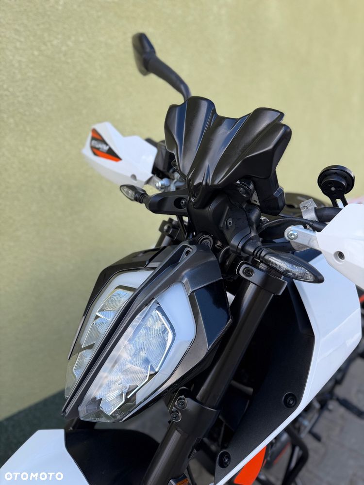 KTM Duke - 30
