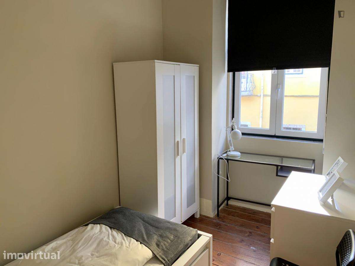 Quarto - localizado em Arroios Lisbon - Grande imagem: 2/19