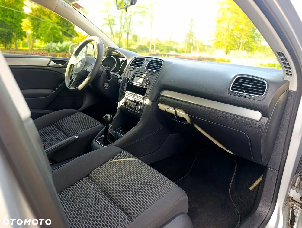 Volkswagen Golf 1.4 Team - 12