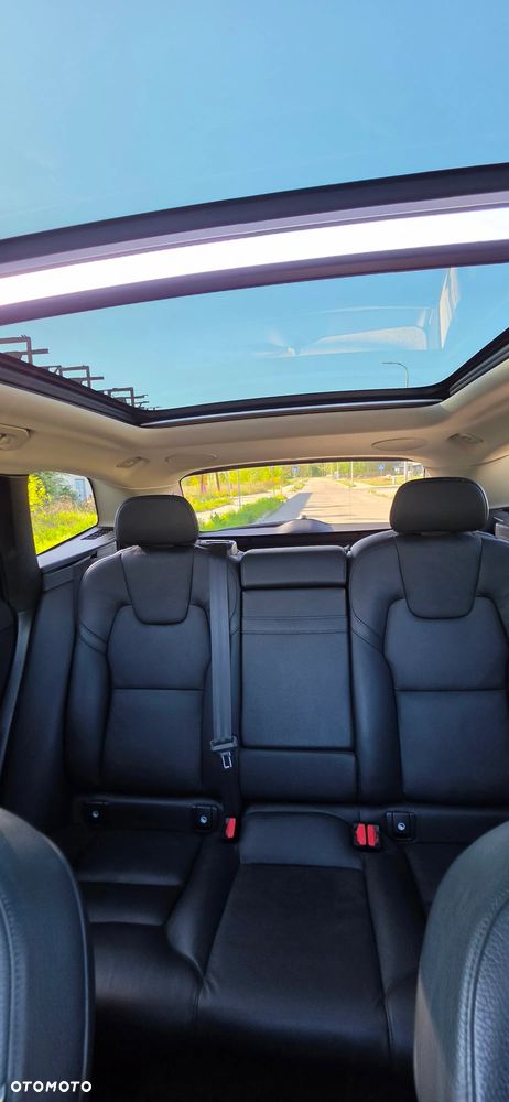 Volvo XC 60 T5 AWD Momentum - 17