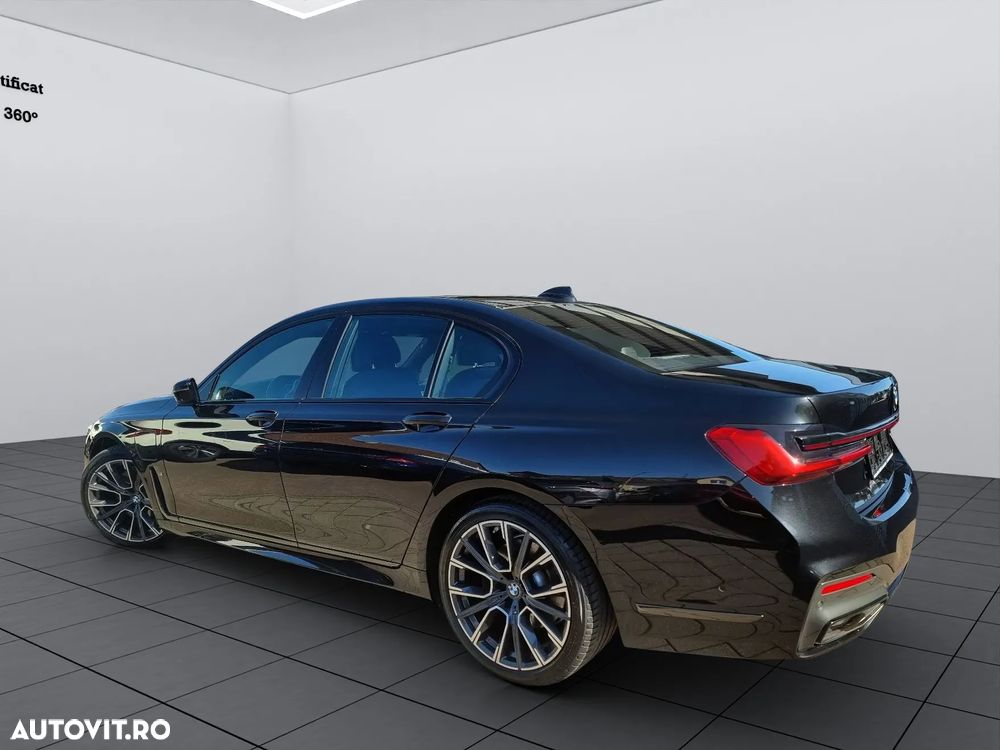 BMW Seria 7 745e - 4