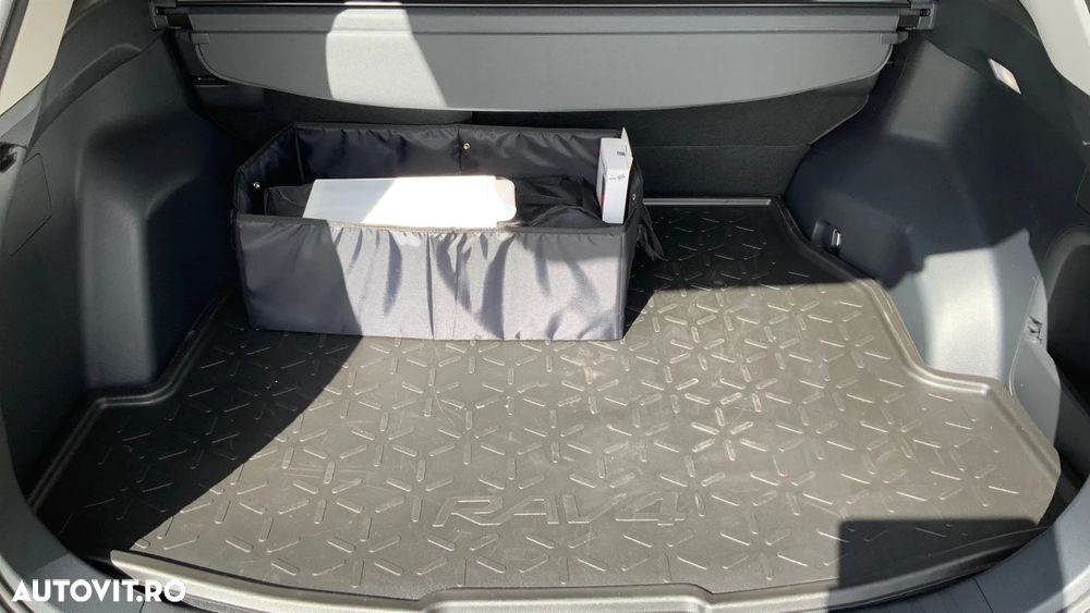 Toyota RAV4 2.5 VVT-iE 4x4 Dynamic - 20