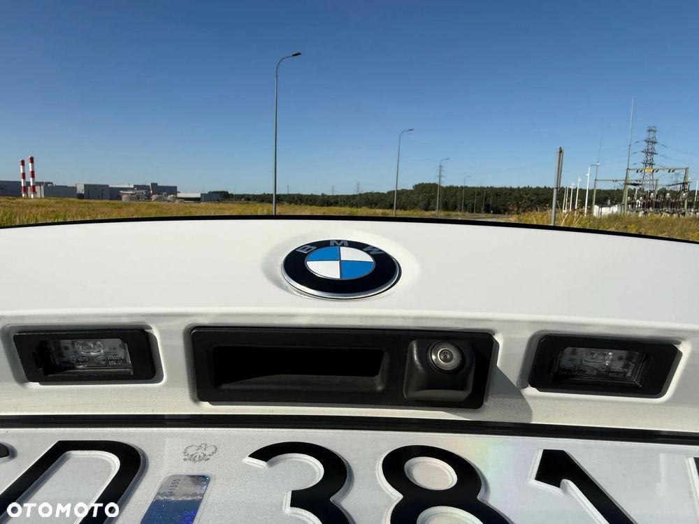BMW Seria 3 - 34