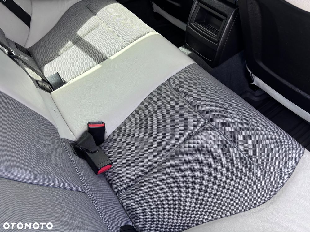 BMW Seria 1 116i Sport Line - 34