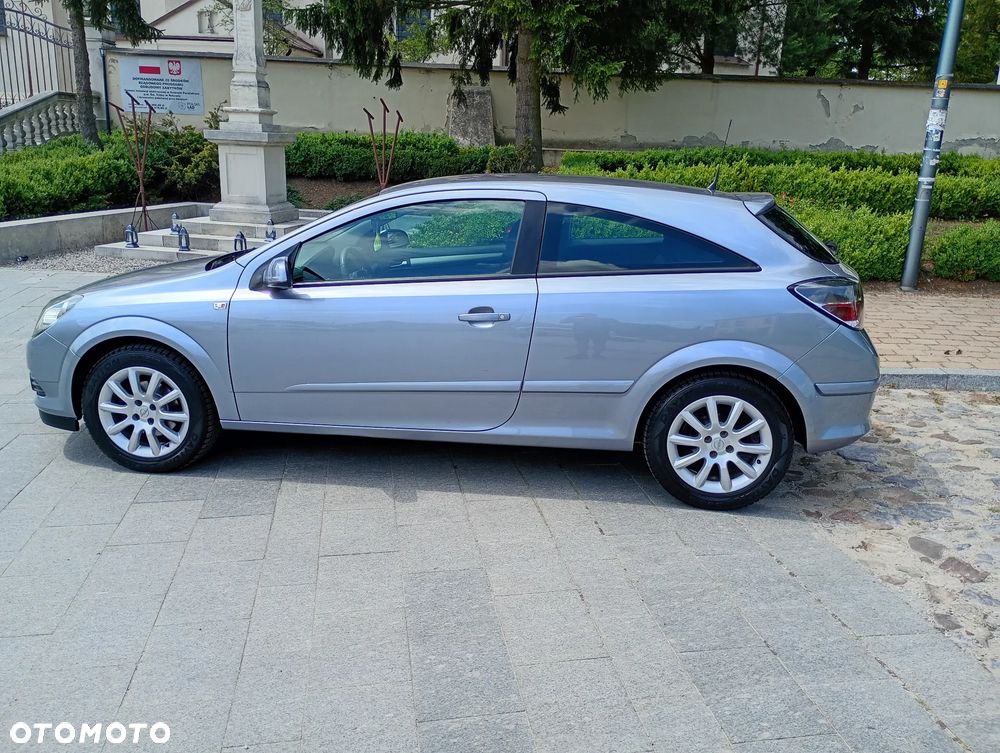 Opel Astra 1.6 Enjoy - 4
