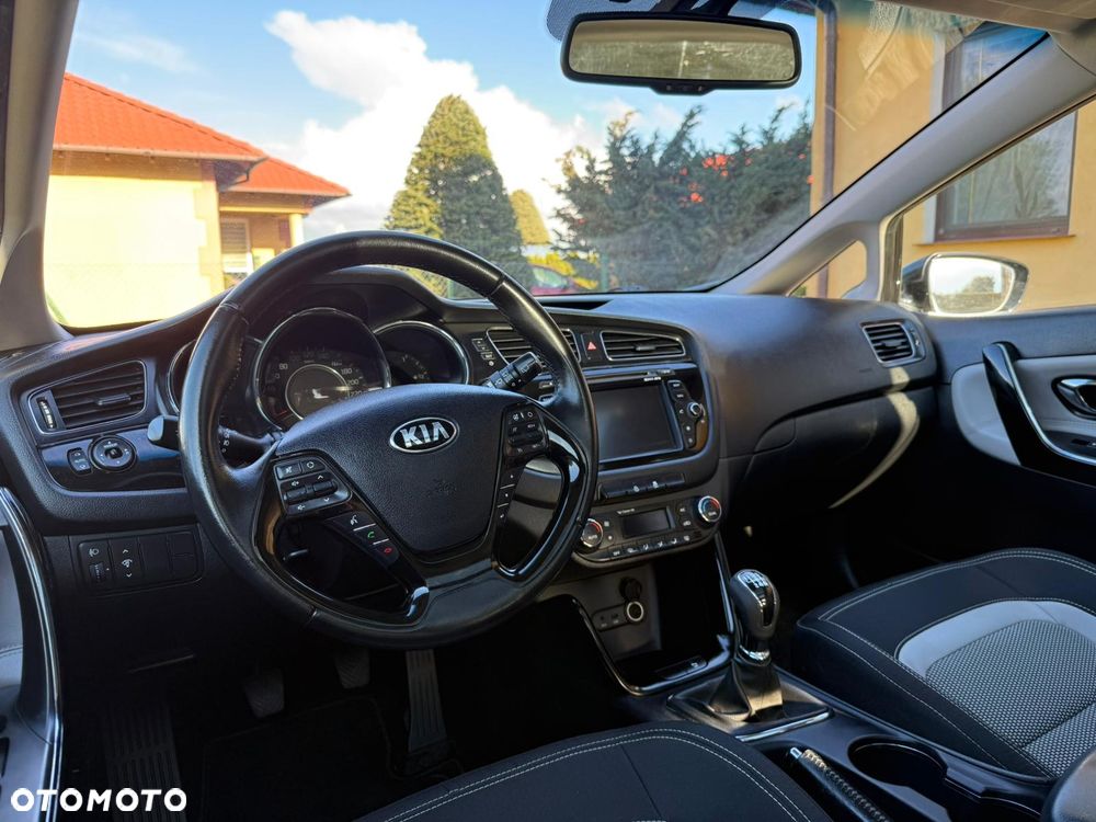 Kia Ceed 1.6 CRDi M - 8